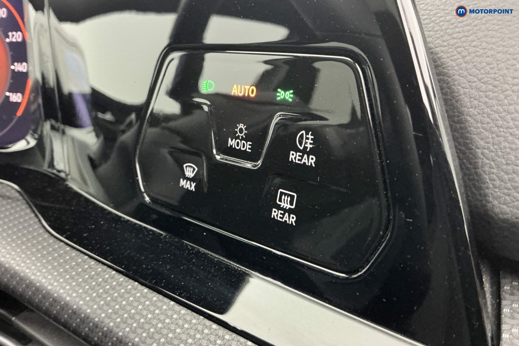 Volkswagen Golf R-Line Automatic Diesel Hatchback - Stock Number (1619549) - 25th supplementary image