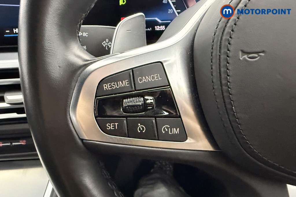 BMW 3 Series M Sport Automatic Petrol Plug-In Hybrid Estate - Stock Number (1619673) - 6th supplementary image