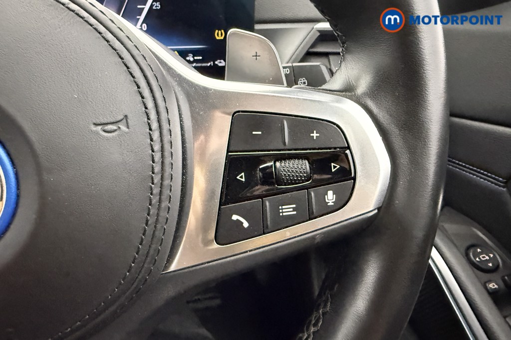 BMW 3 Series M Sport Automatic Petrol Plug-In Hybrid Estate - Stock Number (1619673) - 7th supplementary image