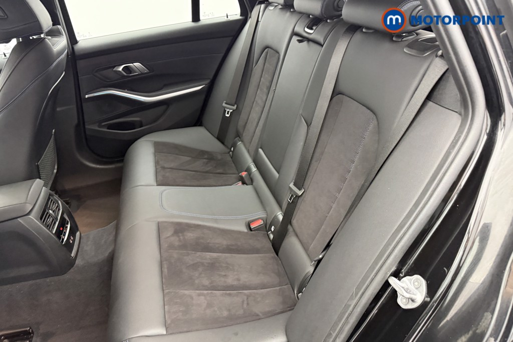 BMW 3 Series M Sport Automatic Petrol Plug-In Hybrid Estate - Stock Number (1619673) - 11th supplementary image
