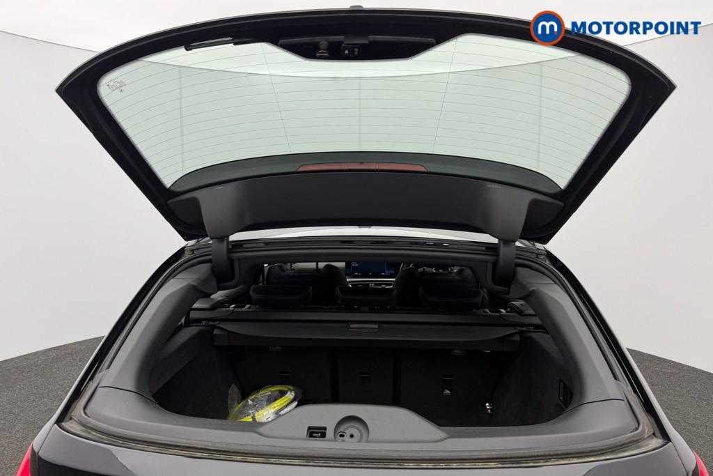 BMW 3 Series M Sport Automatic Petrol Plug-In Hybrid Estate - Stock Number (1619673) - 13th supplementary image