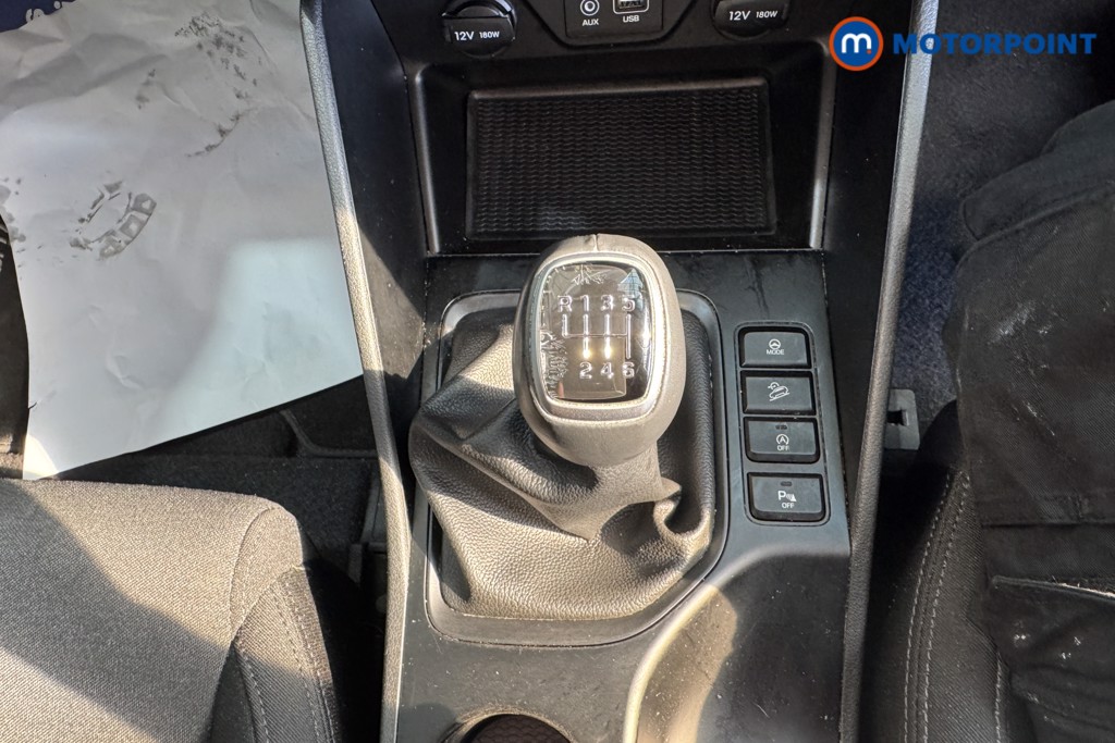 Hyundai Tucson Se Nav Manual Petrol SUV - Stock Number (1620003) - 13th supplementary image
