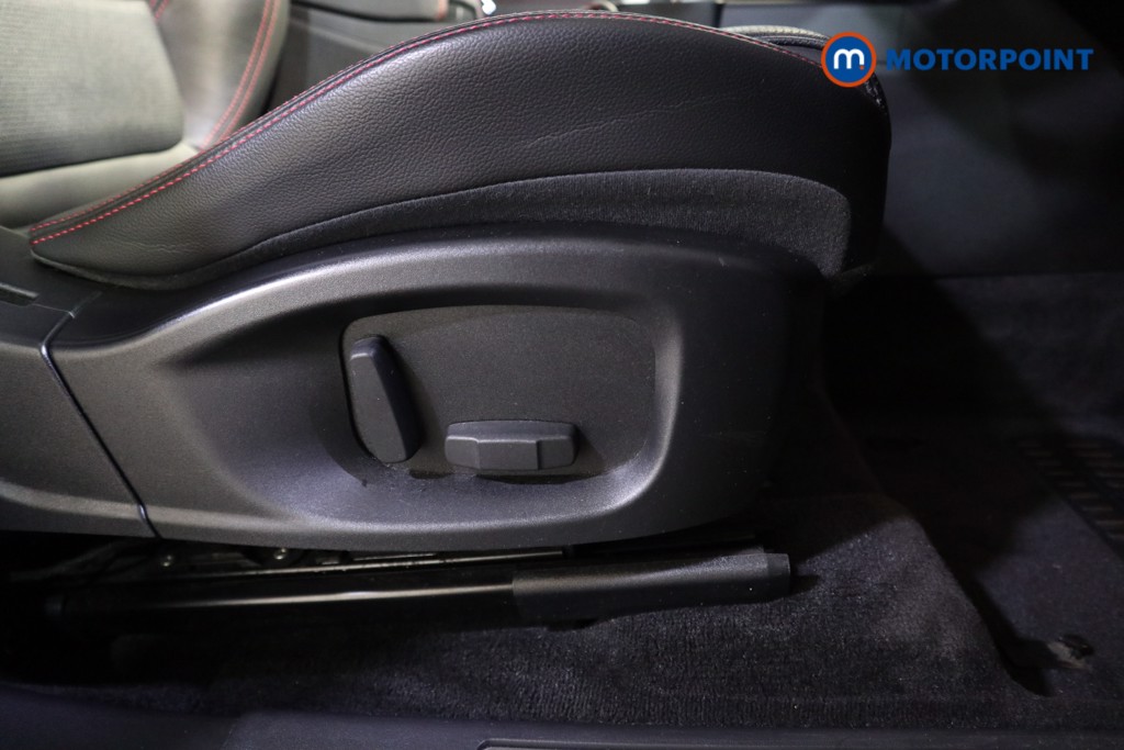 Jaguar E-Pace Chequered Flag Edition Automatic Diesel SUV - Stock Number (1620196) - 18th supplementary image