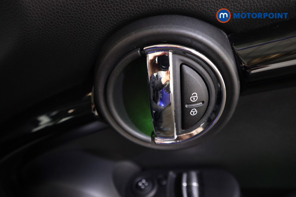 Mini Hatchback Cooper S Classic Automatic Petrol Hatchback - Stock Number (1620407) - 13th supplementary image
