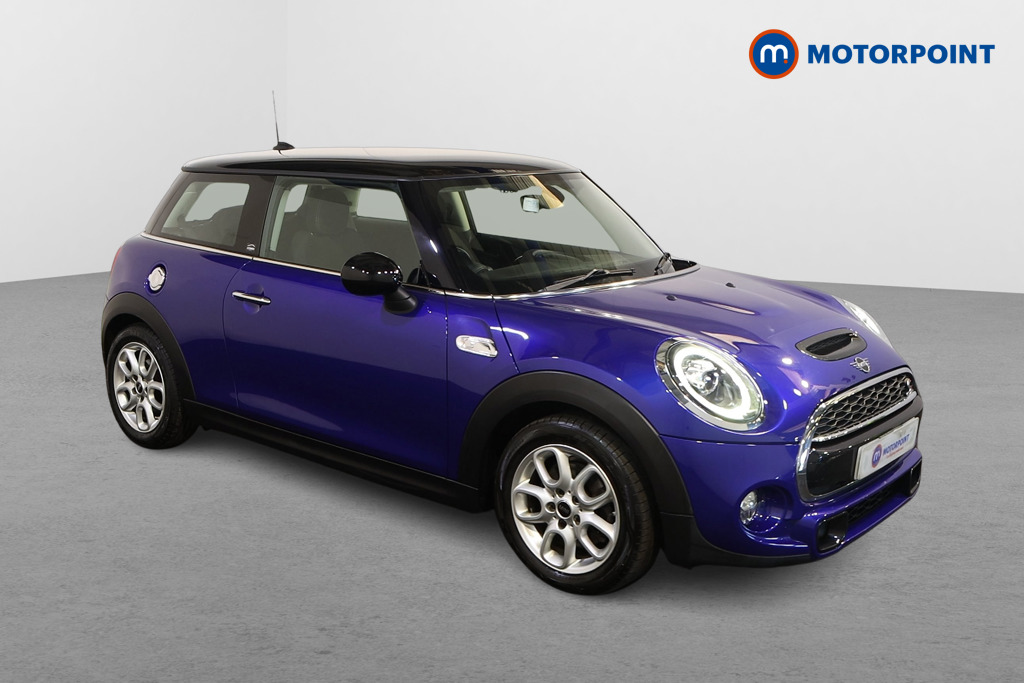 Mini Hatchback Cooper S Classic Automatic Petrol Hatchback - Stock Number (1620407) - Drivers side front corner