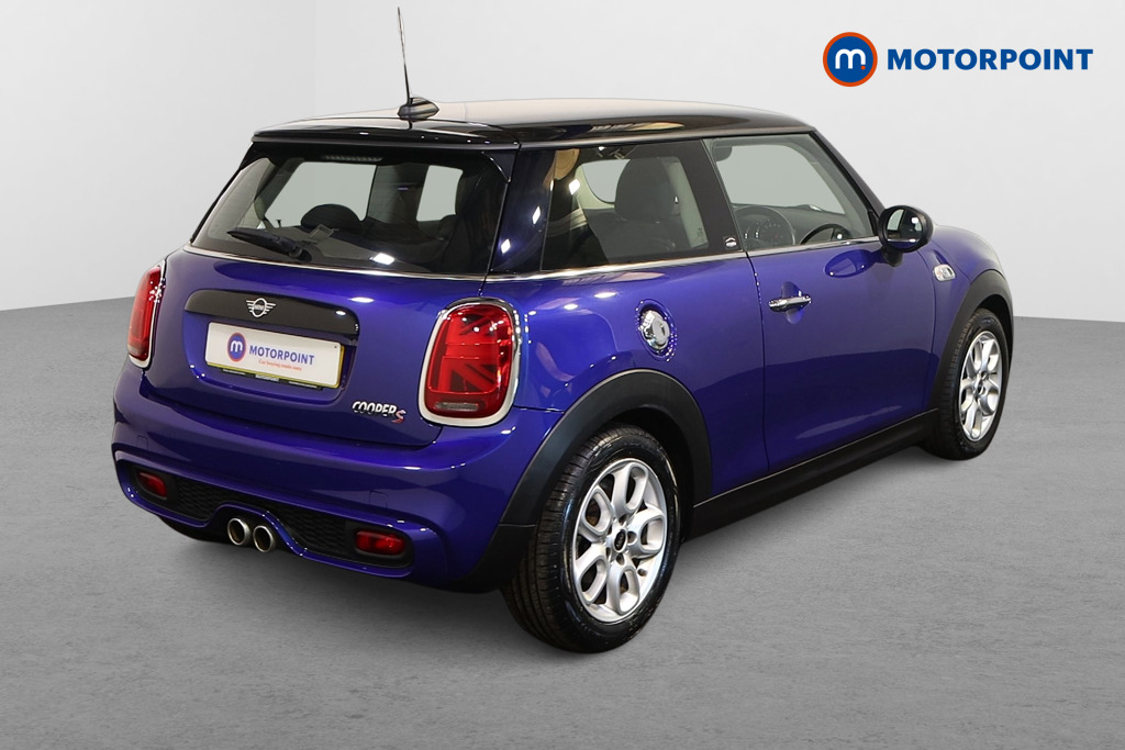 Mini Hatchback Cooper S Classic Automatic Petrol Hatchback - Stock Number (1620407) - Drivers side rear corner