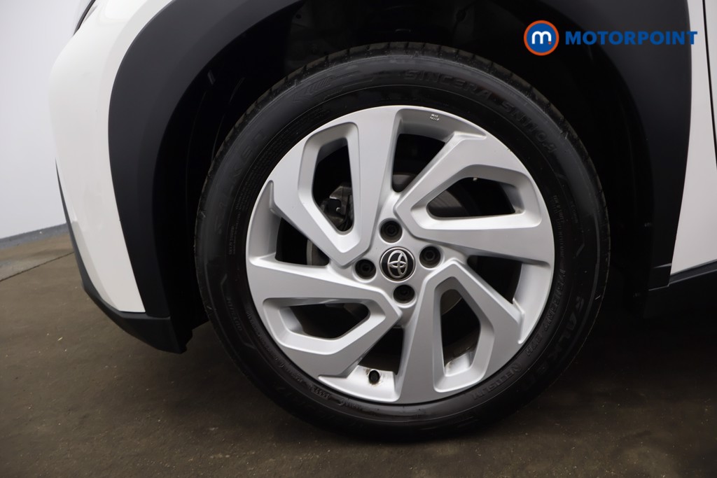Toyota Aygo X Pure Manual Petrol Hatchback - Stock Number (1620530) - 4th supplementary image