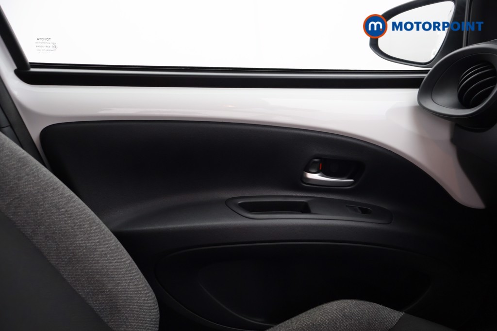 Toyota Aygo X Pure Manual Petrol Hatchback - Stock Number (1620530) - 17th supplementary image