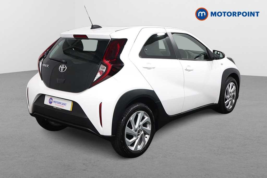 Toyota Aygo X Pure Manual Petrol Hatchback - Stock Number (1620550) - Drivers side rear corner