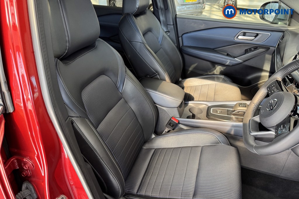 Nissan Qashqai Tekna Automatic Petrol SUV - Stock Number (1620699) - 6th supplementary image