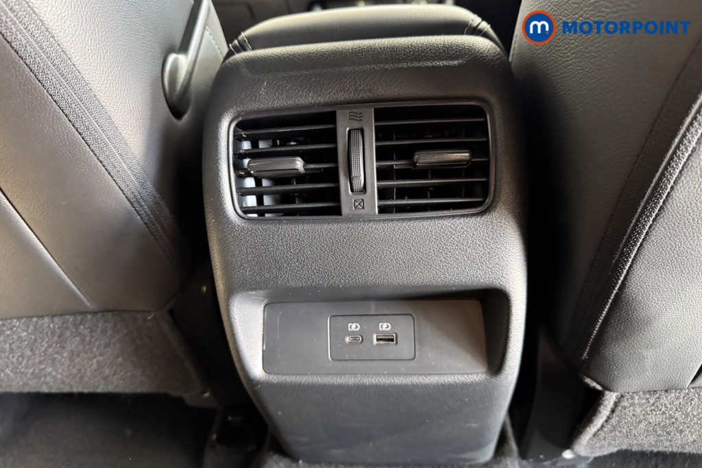 Nissan Qashqai Tekna Automatic Petrol SUV - Stock Number (1620699) - 23rd supplementary image