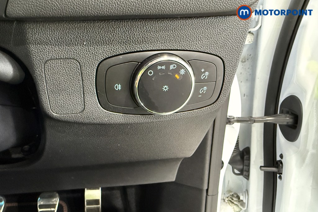 Ford Focus ST Manual Petrol Hatchback - Stock Number (1620791) - 17th supplementary image