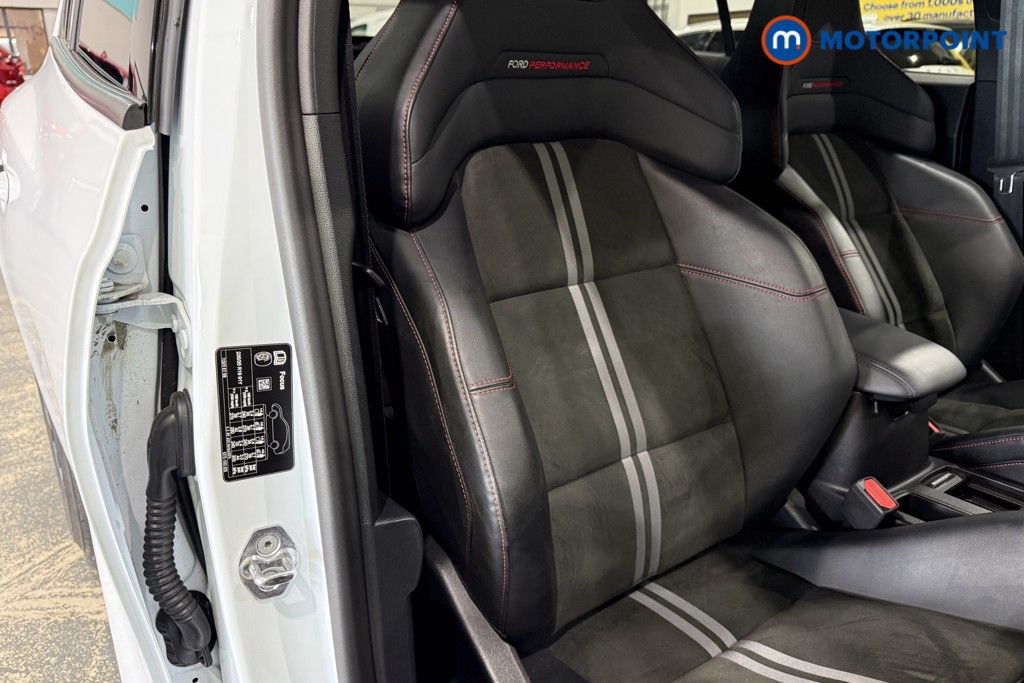 Ford Focus ST Manual Petrol Hatchback - Stock Number (1620791) - 18th supplementary image