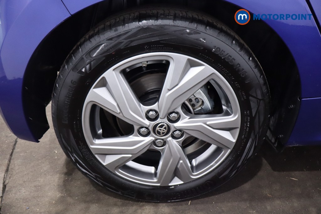 Toyota Yaris Icon Automatic Petrol-Electric Hybrid Hatchback - Stock Number (1621244) - 9th supplementary image