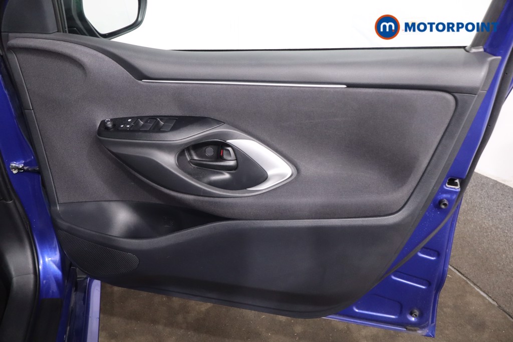 Toyota Yaris Icon Automatic Petrol-Electric Hybrid Hatchback - Stock Number (1621244) - 24th supplementary image