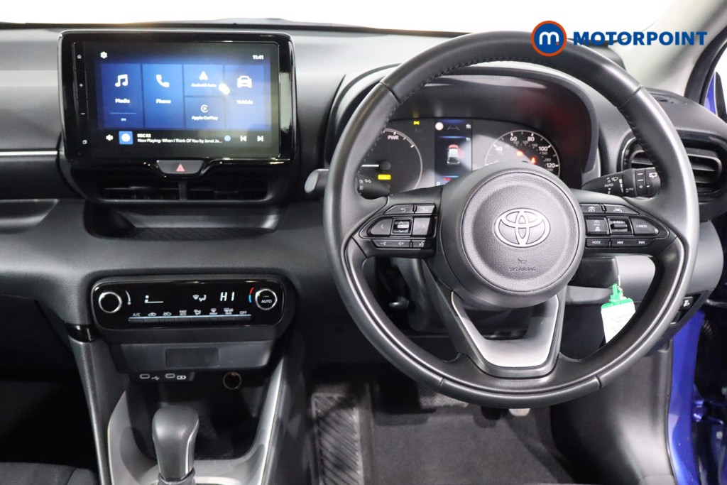 Toyota Yaris Icon Automatic Petrol-Electric Hybrid Hatchback - Stock Number (1621245) - 3rd supplementary image