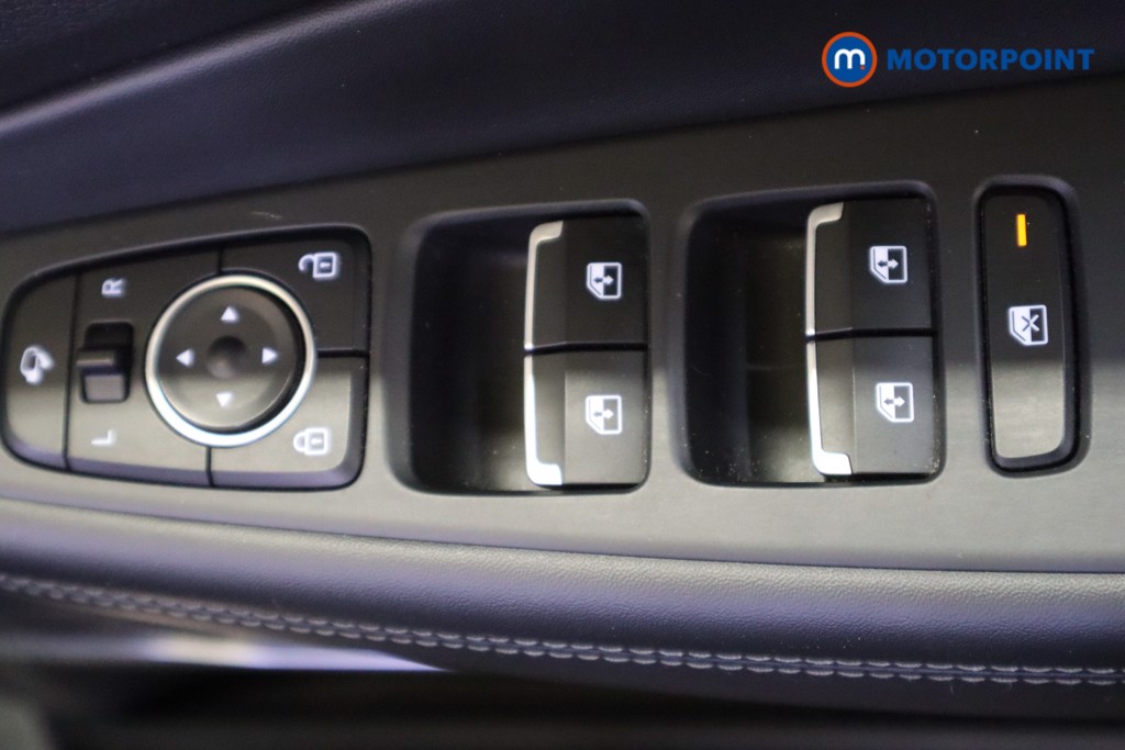 Hyundai Santa Fe Ultimate Automatic Petrol-Electric Hybrid SUV - Stock Number (1621451) - 16th supplementary image