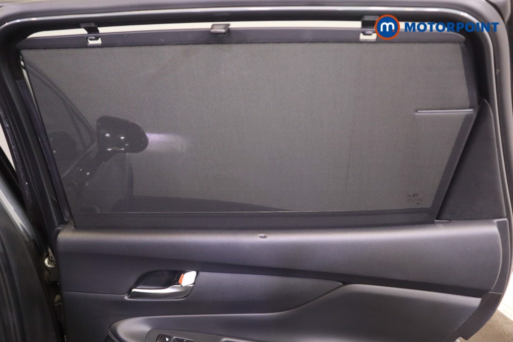 Hyundai Santa Fe Ultimate Automatic Petrol-Electric Hybrid SUV - Stock Number (1621451) - 36th supplementary image