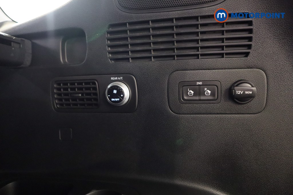 Hyundai Santa Fe Ultimate Automatic Petrol-Electric Hybrid SUV - Stock Number (1621451) - 39th supplementary image