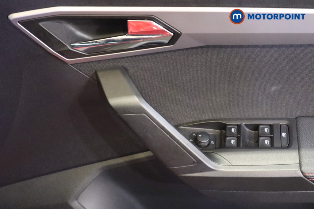 Seat Arona Fr Red Edition Automatic Petrol SUV - Stock Number (1621880) - 15th supplementary image