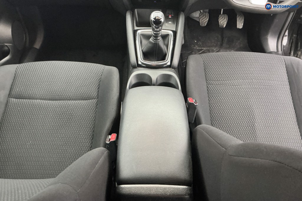 Nissan Qashqai Visia Manual Petrol SUV - Stock Number (1621943) - 12th supplementary image