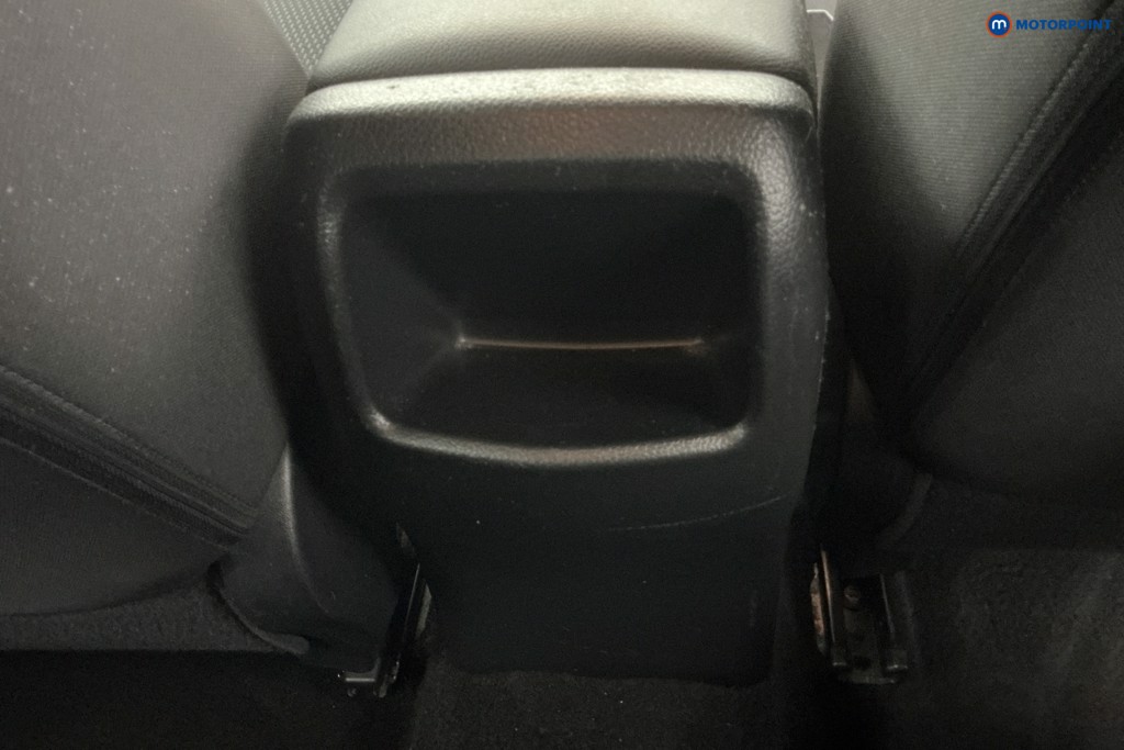 Nissan Qashqai Visia Manual Petrol SUV - Stock Number (1621943) - 15th supplementary image