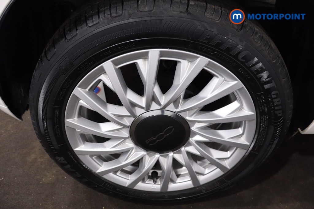 Fiat 500 Lounge Manual Petrol Hatchback - Stock Number (1622409) - 9th supplementary image