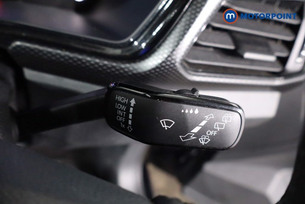 Volkswagen T-Cross Se Edition Manual Petrol SUV - Stock Number (1622648) - 15th supplementary image