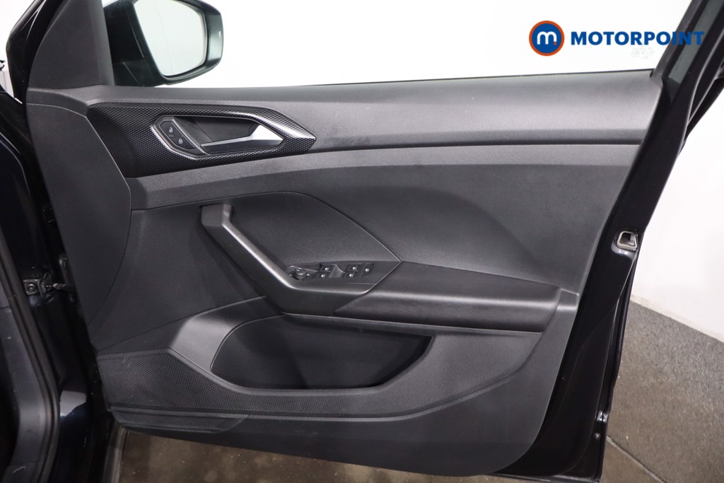 Volkswagen T-Cross Se Edition Manual Petrol SUV - Stock Number (1622648) - 22nd supplementary image