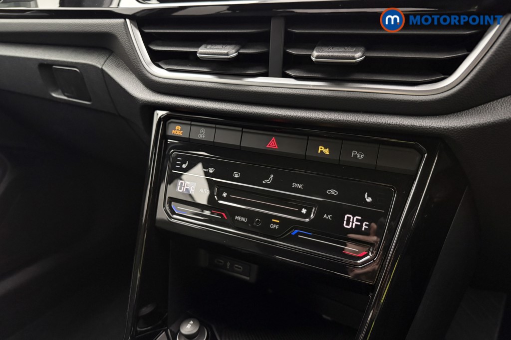 Volkswagen T-Roc R-Line Automatic Petrol SUV - Stock Number (1622848) - 12th supplementary image