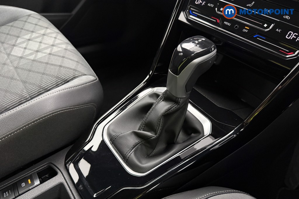 Volkswagen T-Roc R-Line Automatic Petrol SUV - Stock Number (1622848) - 13th supplementary image