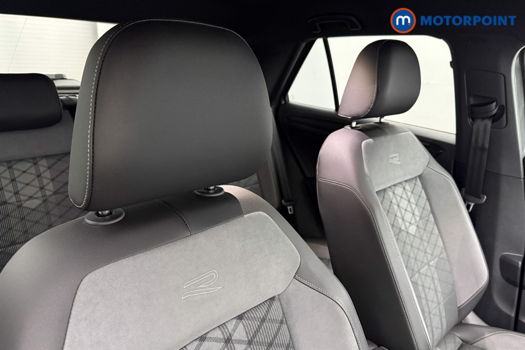 Volkswagen T-Roc R-Line Automatic Petrol SUV - Stock Number (1622848) - 20th supplementary image