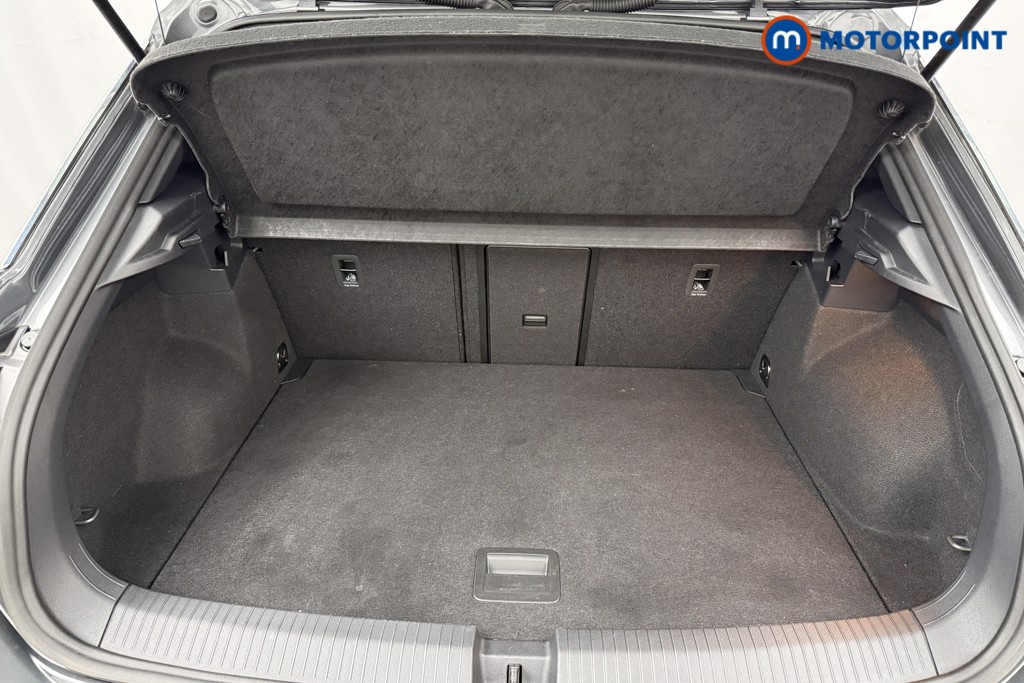 Volkswagen T-Roc R-Line Automatic Petrol SUV - Stock Number (1622848) - 24th supplementary image