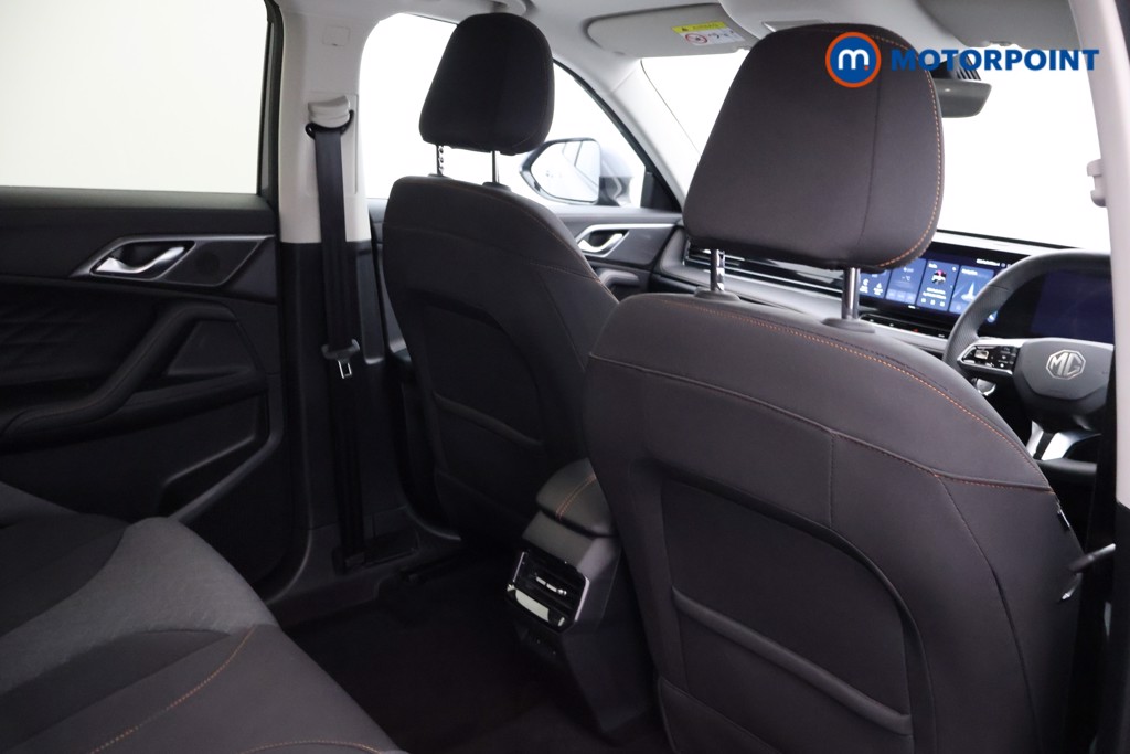 Mg Motor Uk HS SE Automatic Petrol-Electric Hybrid SUV - Stock Number (1623030) - 15th supplementary image