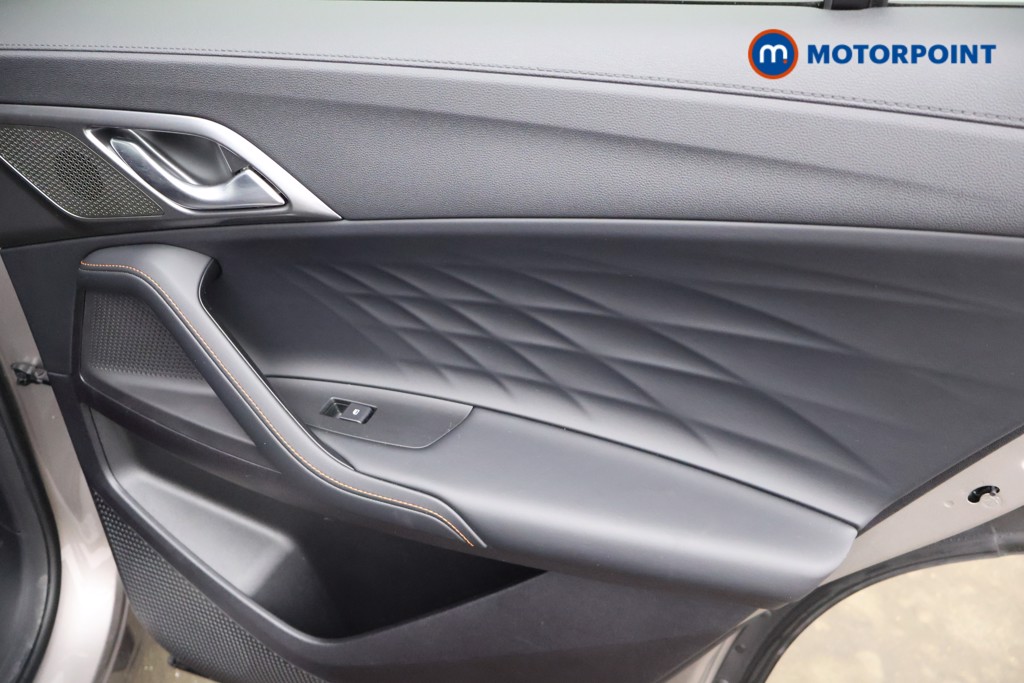 Mg Motor Uk HS SE Automatic Petrol-Electric Hybrid SUV - Stock Number (1623063) - 15th supplementary image