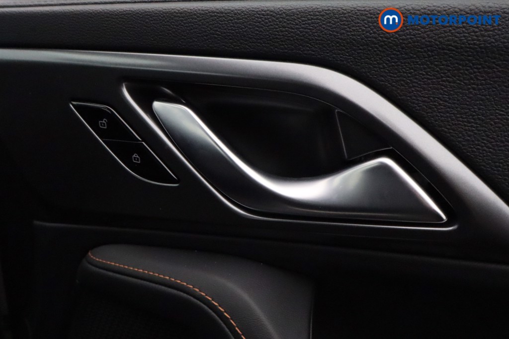 Mg Motor Uk HS SE Automatic Petrol-Electric Hybrid SUV - Stock Number (1623078) - 22nd supplementary image