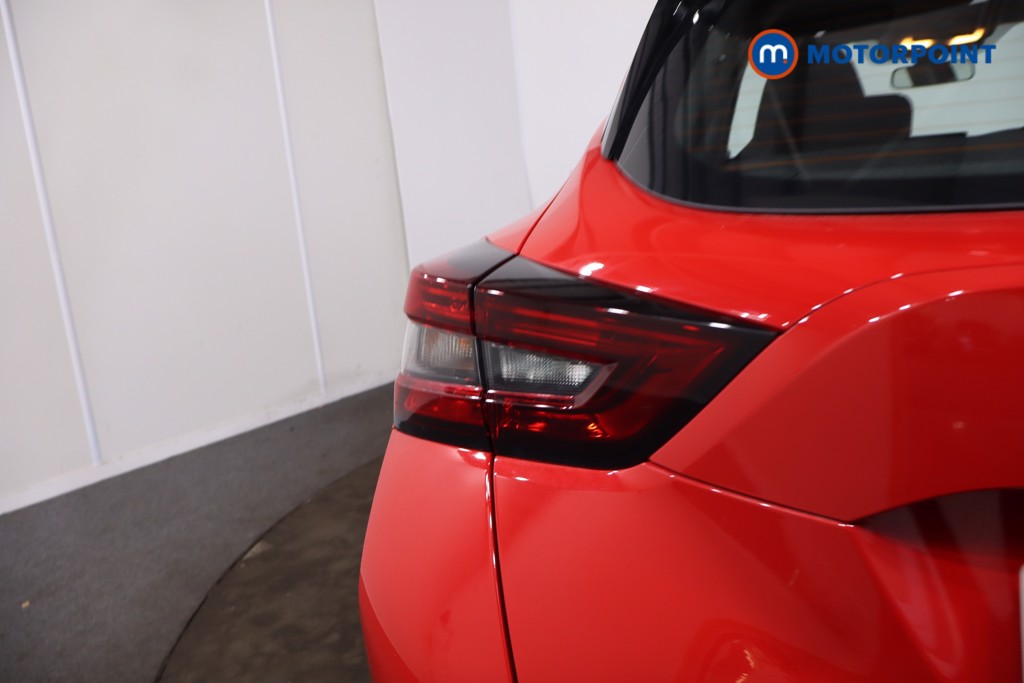 Nissan Juke Acenta Premium Manual Petrol SUV - Stock Number (1623182) - 33rd supplementary image