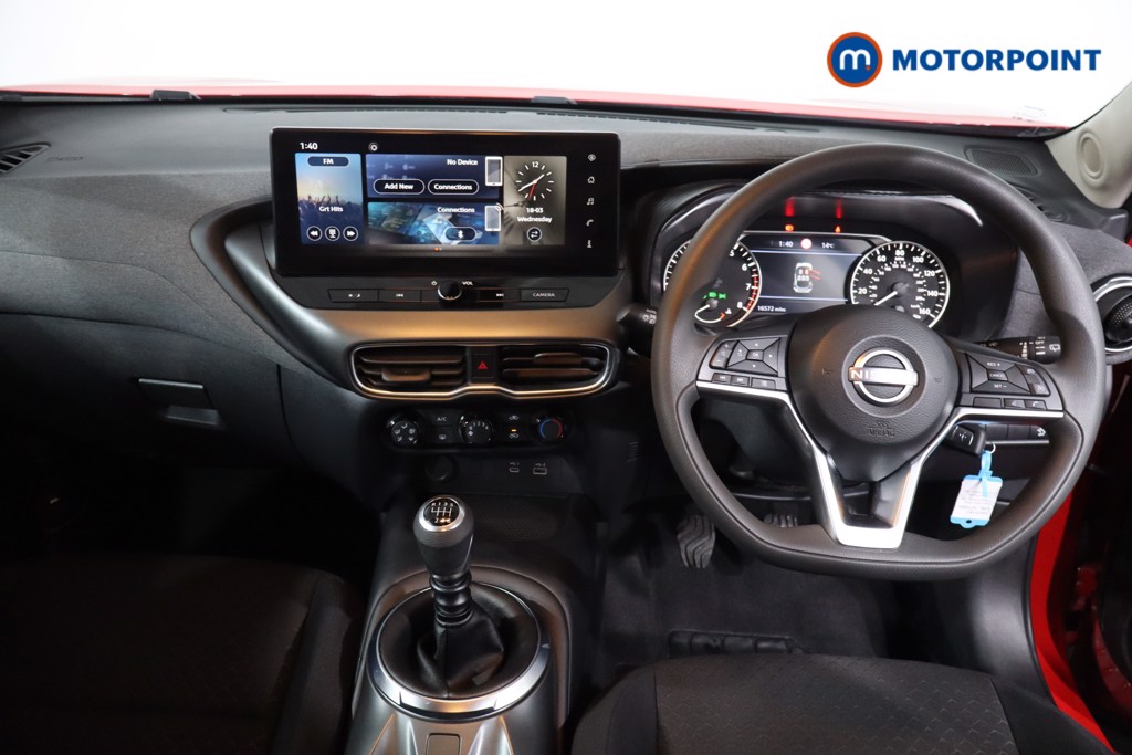 Nissan Juke Acenta Premium Manual Petrol SUV - Stock Number (1623182) - 1st supplementary image