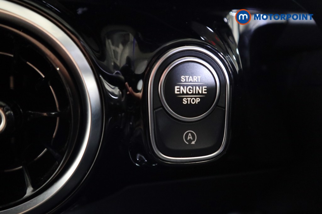 Mercedes-Benz GLA Amg Line Automatic Petrol SUV - Stock Number (1623283) - 7th supplementary image