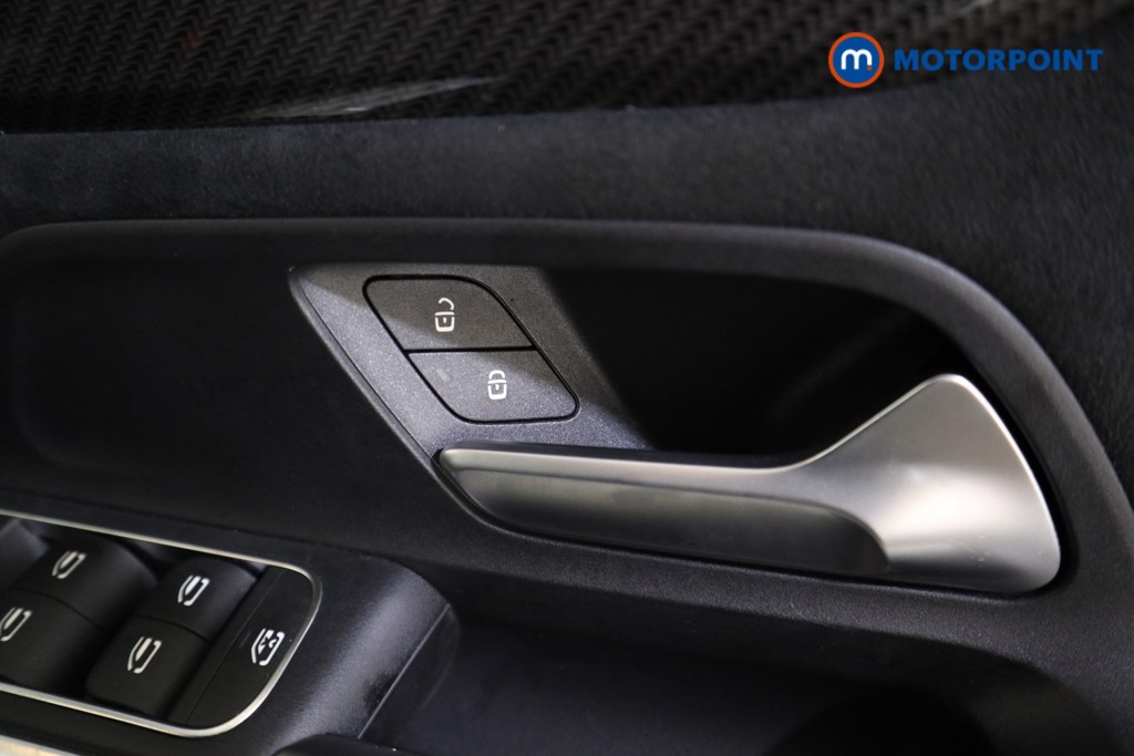 Mercedes-Benz GLA Amg Line Automatic Petrol SUV - Stock Number (1623283) - 13th supplementary image