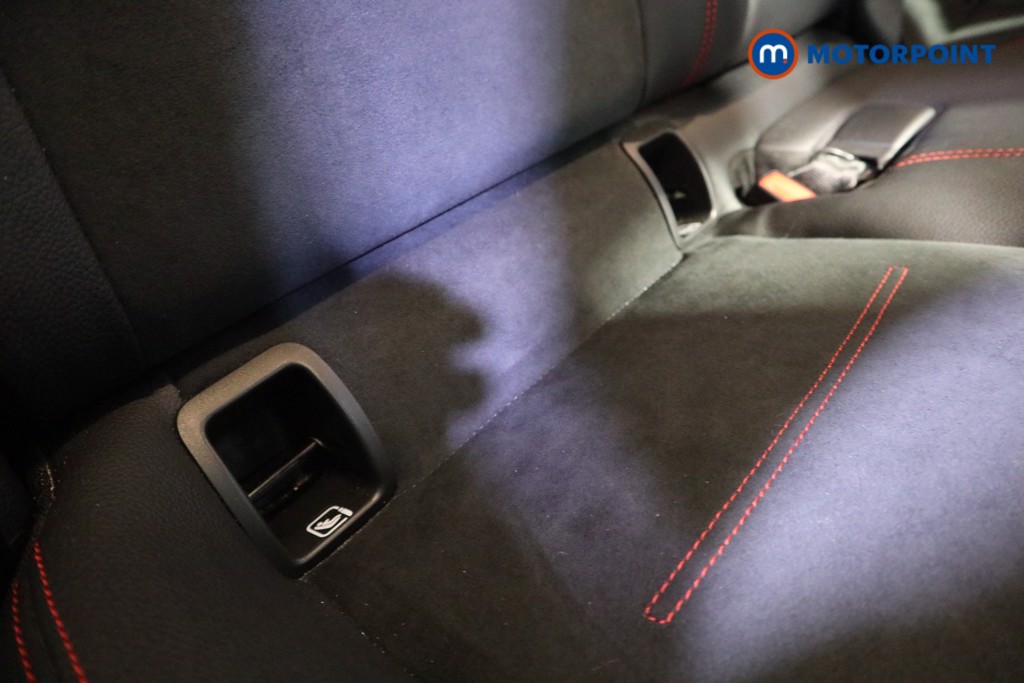 Mercedes-Benz GLA Amg Line Automatic Petrol SUV - Stock Number (1623283) - 18th supplementary image