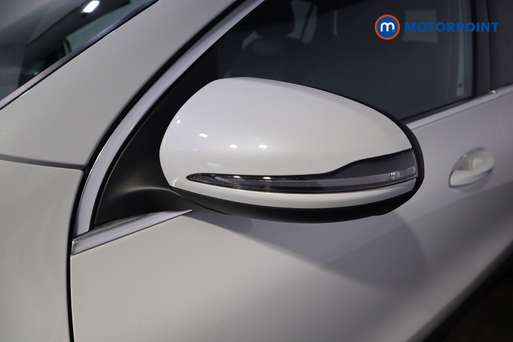 Mercedes-Benz GLA Amg Line Automatic Petrol SUV - Stock Number (1623283) - 33rd supplementary image