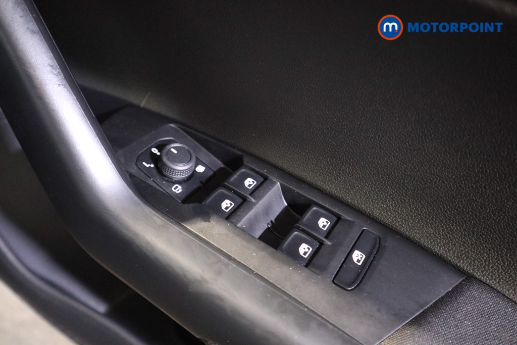 Volkswagen Polo Life Manual Petrol Hatchback - Stock Number (1623351) - 15th supplementary image