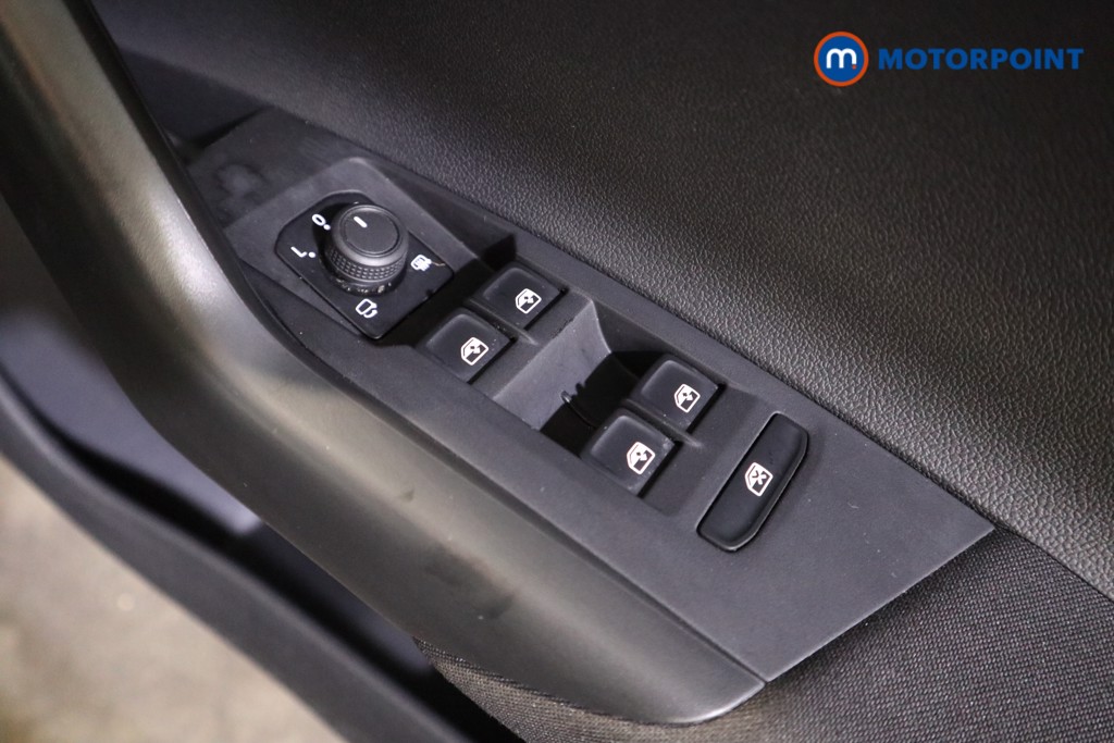 Volkswagen Polo Life Manual Petrol Hatchback - Stock Number (1623366) - 14th supplementary image