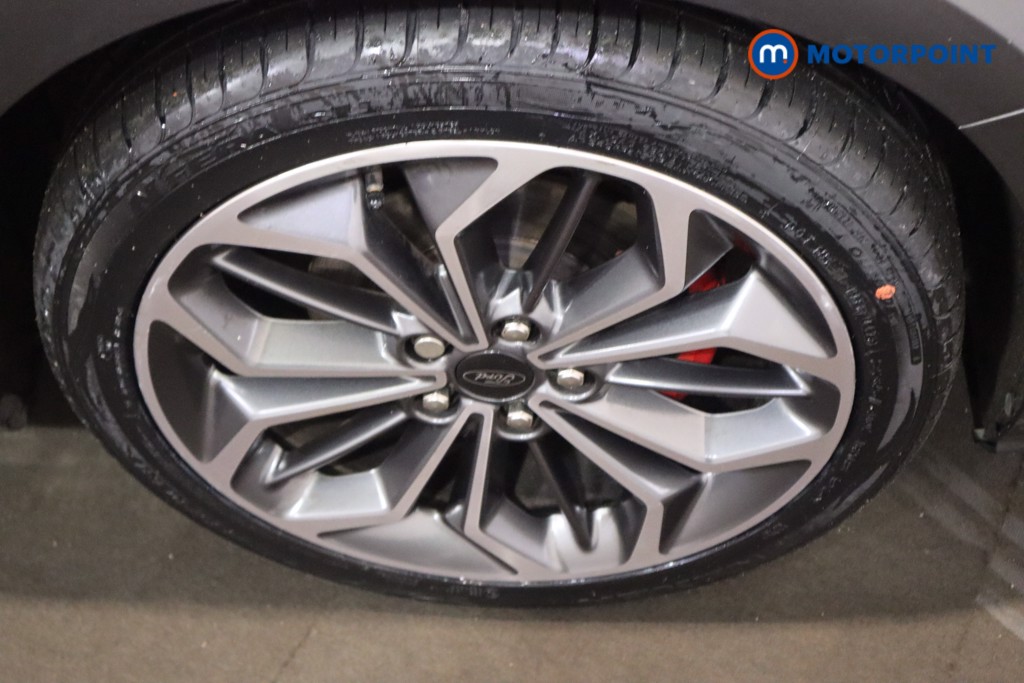 Ford Focus St-Line Vignale Manual Petrol Hatchback - Stock Number (1623782) - 11th supplementary image