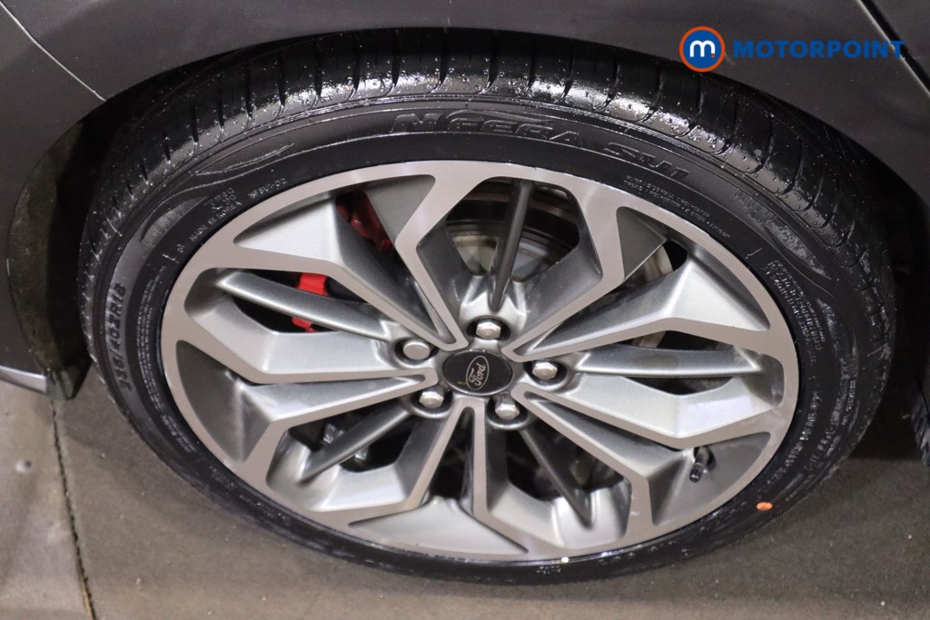 Ford Focus St-Line Vignale Manual Petrol Hatchback - Stock Number (1623782) - 12th supplementary image