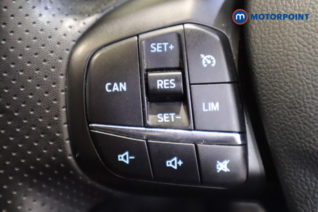 Ford Focus St-Line Vignale Manual Petrol Hatchback - Stock Number (1623782) - 19th supplementary image