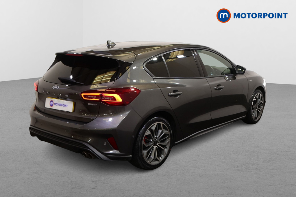 Ford Focus St-Line Vignale Manual Petrol Hatchback - Stock Number (1623782) - Drivers side rear corner