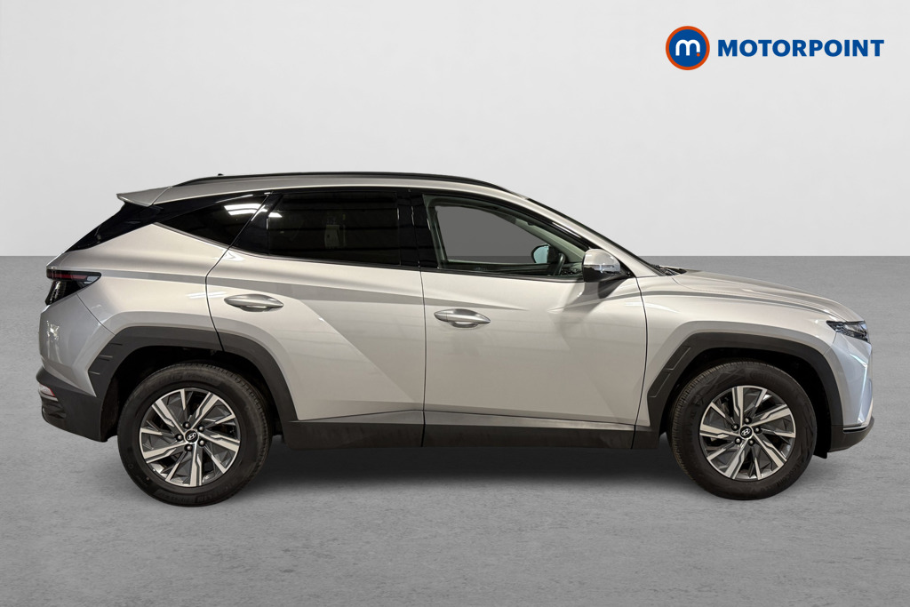 Hyundai Tucson Se Connect Manual Petrol SUV - Stock Number (1623837) - Drivers side