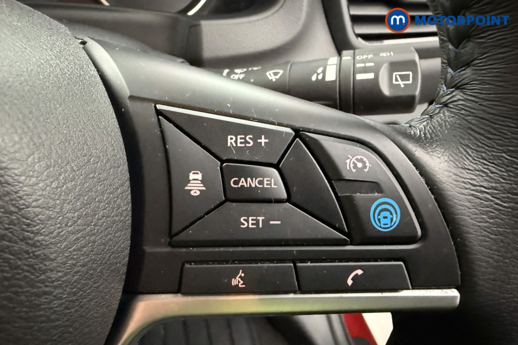 Nissan Leaf Tekna Automatic Electric Hatchback - Stock Number (1623857) - 4th supplementary image